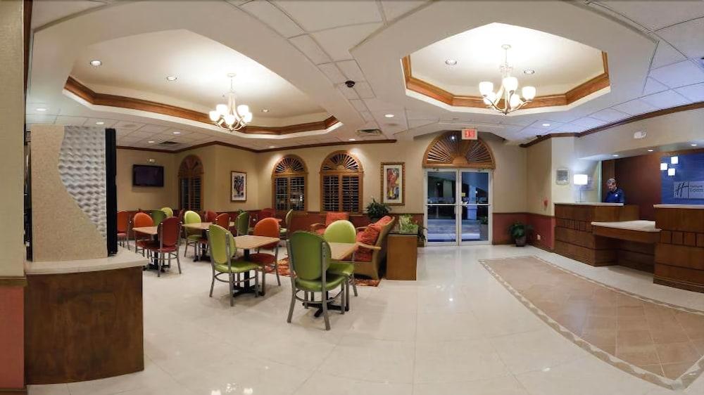 Holiday Inn Express- North Palm Beach And Ihg Hotel Juno Beach Exterior photo