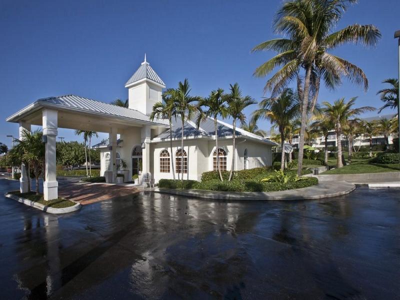 Holiday Inn Express- North Palm Beach And Ihg Hotel Juno Beach Exterior photo