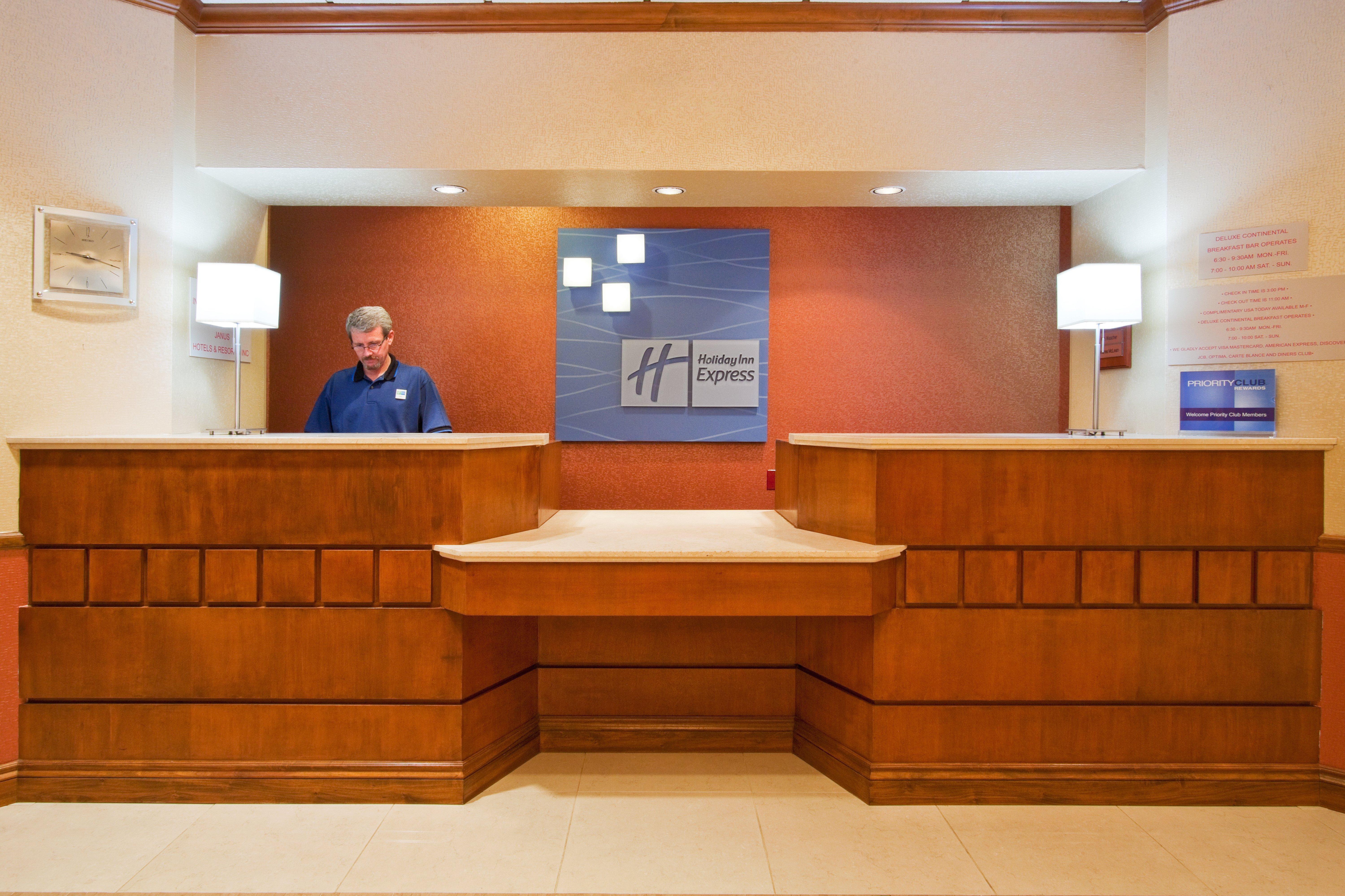 Holiday Inn Express- North Palm Beach And Ihg Hotel Juno Beach Exterior photo