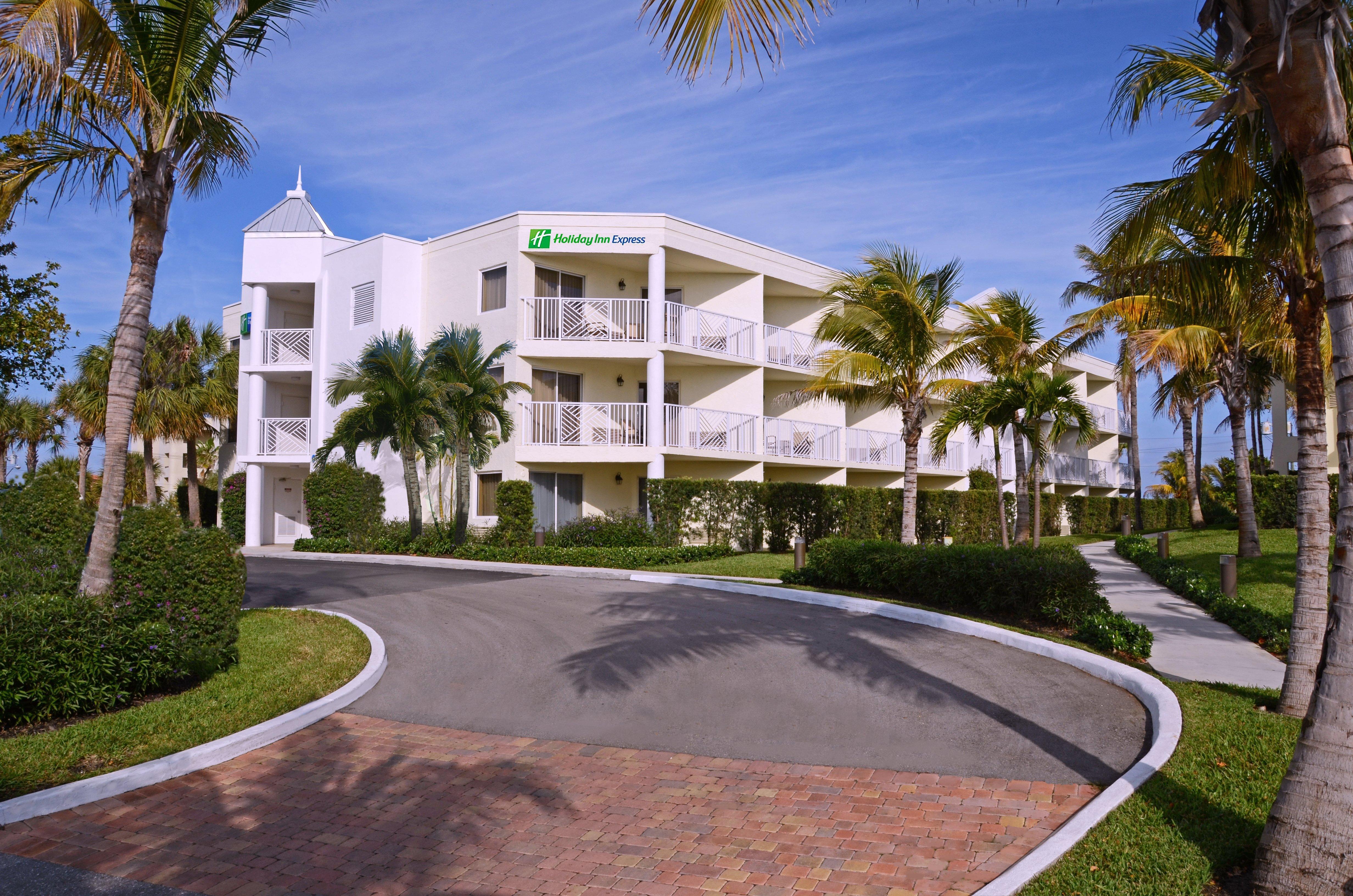 Holiday Inn Express- North Palm Beach And Ihg Hotel Juno Beach Exterior photo