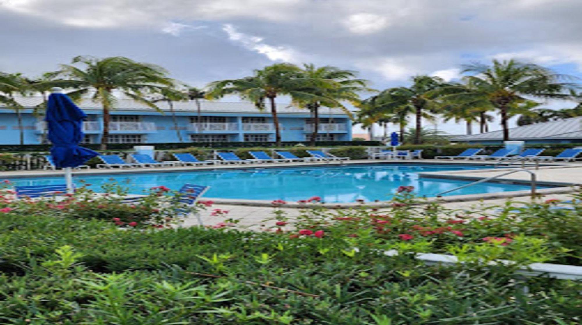 Holiday Inn Express- North Palm Beach And Ihg Hotel Juno Beach Exterior photo