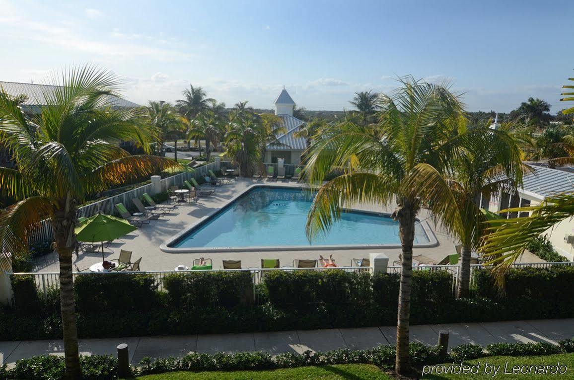 Holiday Inn Express- North Palm Beach And Ihg Hotel Juno Beach Exterior photo